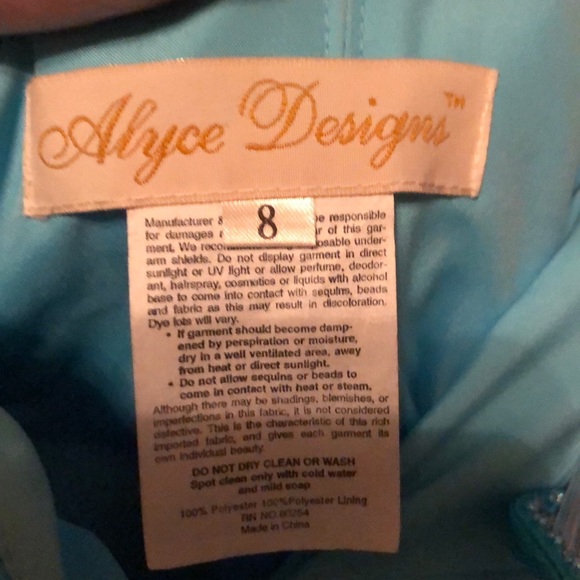 Prom Dress - Picture 4 of 6